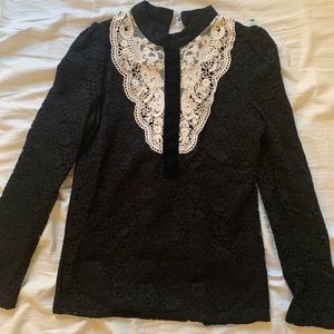 Black and white lace vintage top